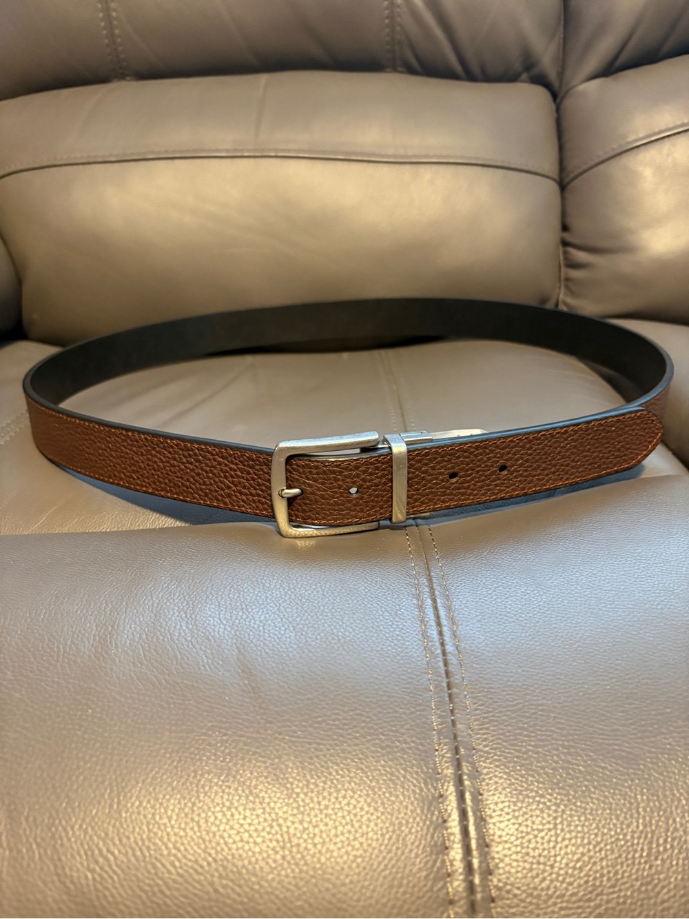 Eddie Bauer Black Leather Belt with Metal Buckle
